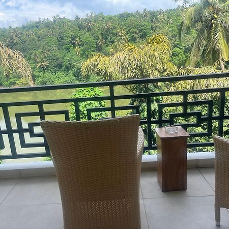 Kandy Rivers Edge Nature Resort Kültér fotó