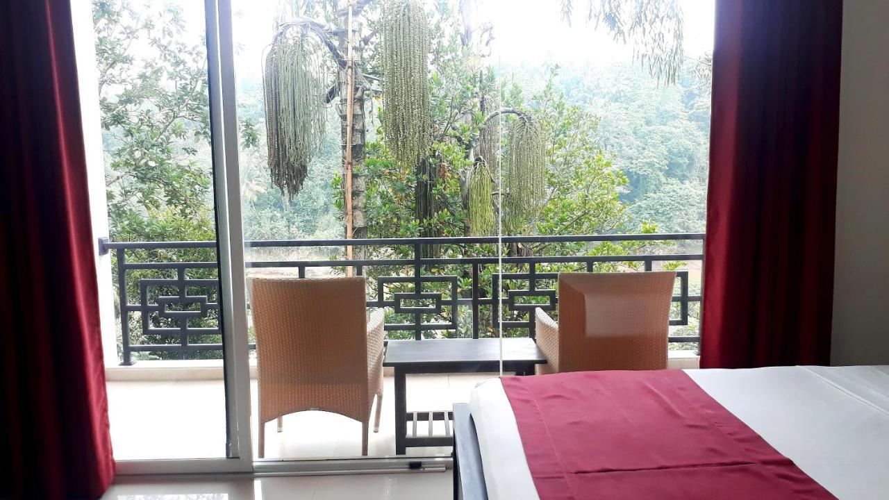 Kandy Rivers Edge Nature Resort Kültér fotó