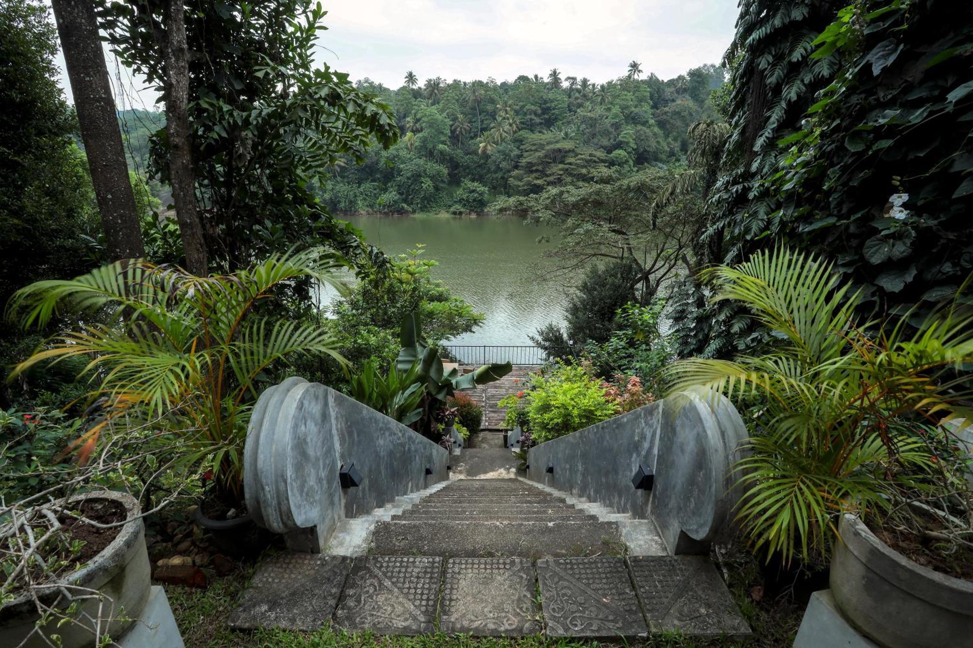 Kandy Rivers Edge Nature Resort Kültér fotó