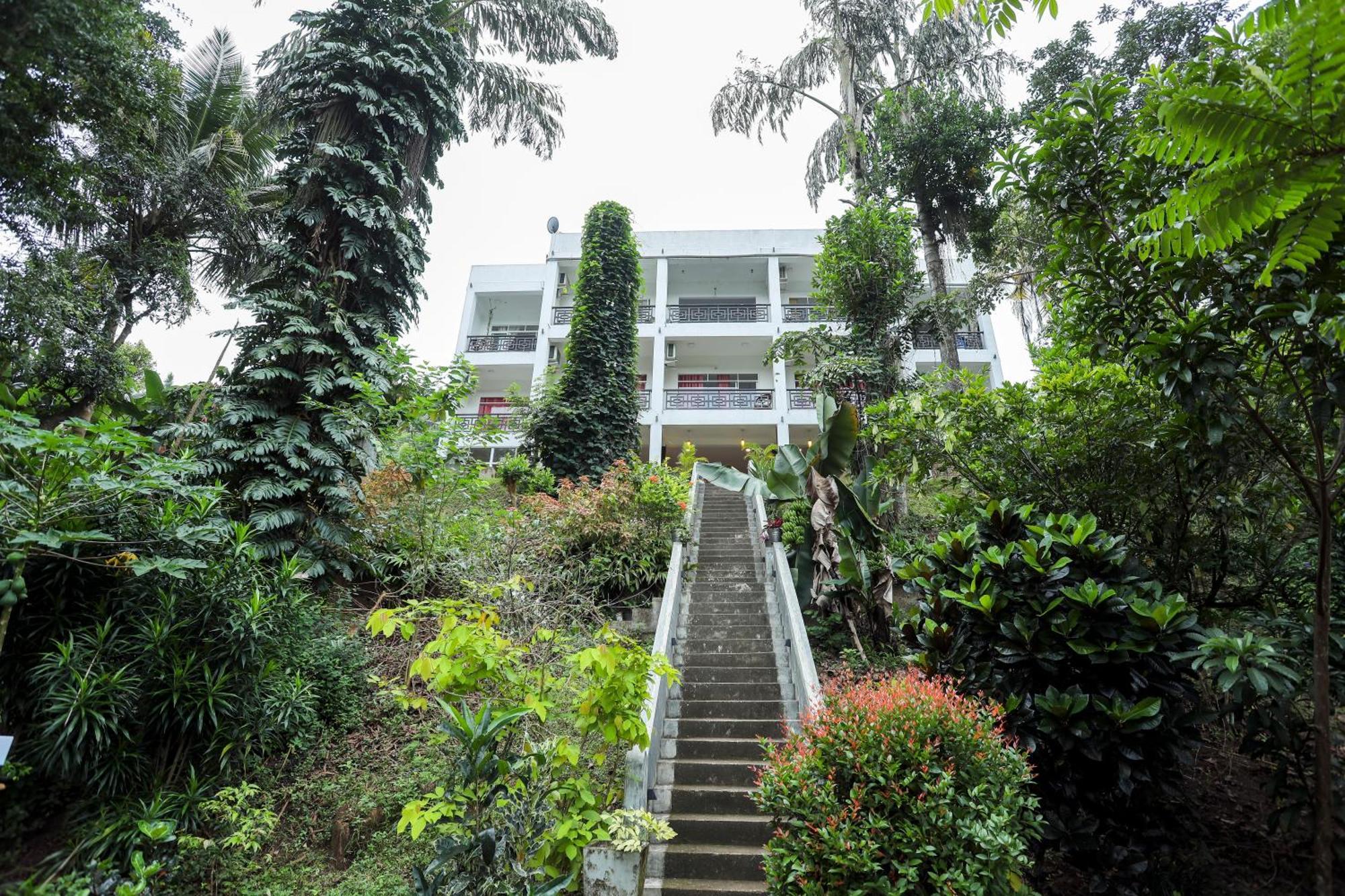Kandy Rivers Edge Nature Resort Kültér fotó