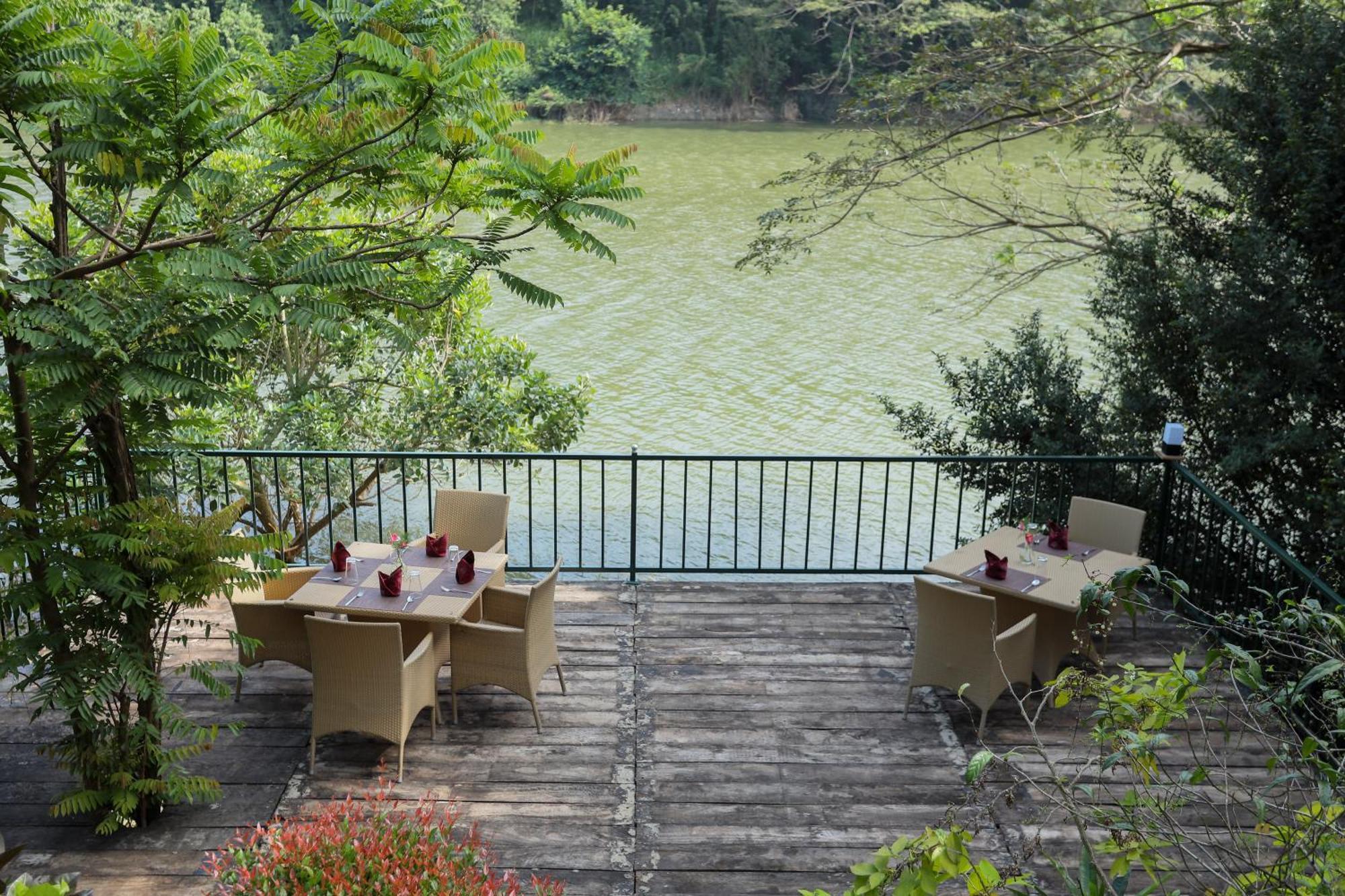 Kandy Rivers Edge Nature Resort Kültér fotó